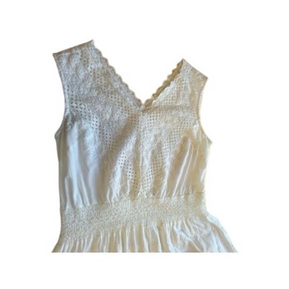 Roller Rabbit Womens White Eyelet Lace Sleeveless Smocked Waist Dress Size M - Picture 5 of 12
